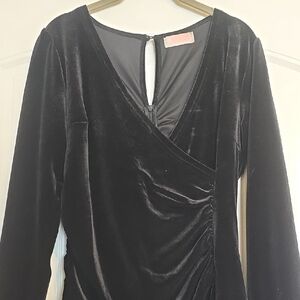 Black Velvet Wrap Dress -SM